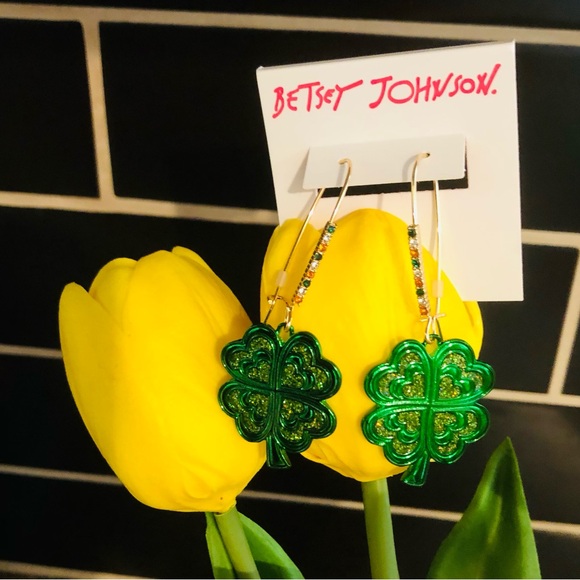 Authentic Betsey Johnson Four Leaf Clover, Shamrock Earrings W/Rhinestones NWT - Picture 3 of 11